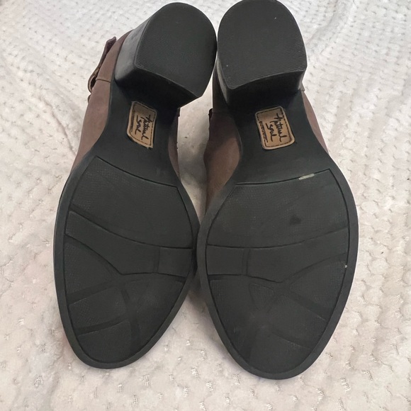 Natural Soul heeled Bootie Size 6 - Picture 10 of 10